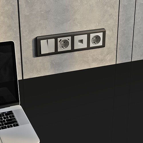 Розетка влагозащищенная с заземлением и шторками Werkel W1271104 Дымчатый матовый