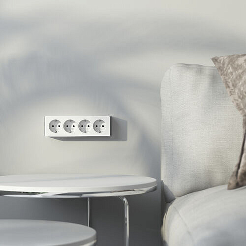 Розетка четверная с заземлением и шторками Gallant  W5072210 Белая